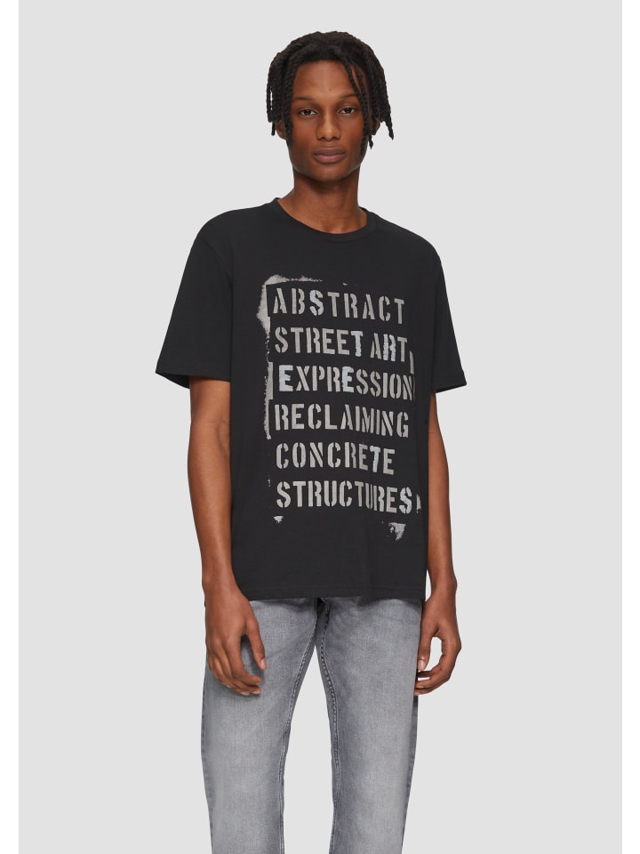 Футболка QS T-Shirt kurzarm, черный
Футболка QS T-Shirt kurzarm, черный