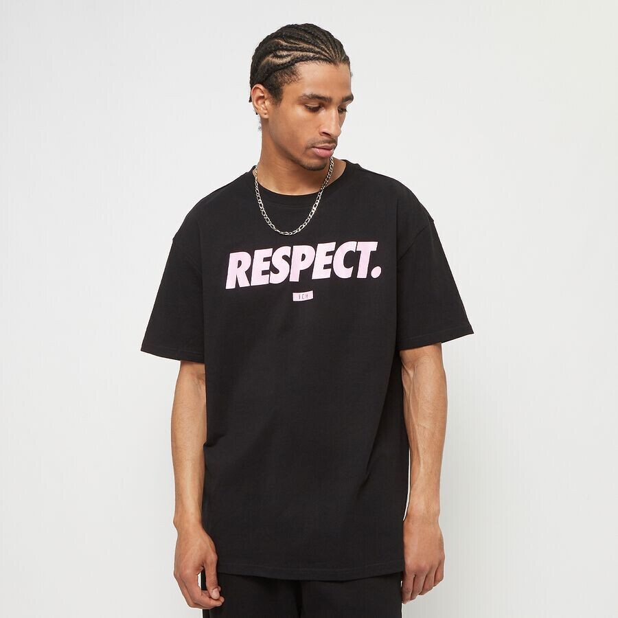 Футболка Football's Come Home Respect Oversized Upscale by Mister Tee, цвет Black
Футболка Football's Come Home Respect Oversized Upscale by Mister Tee, цвет Black