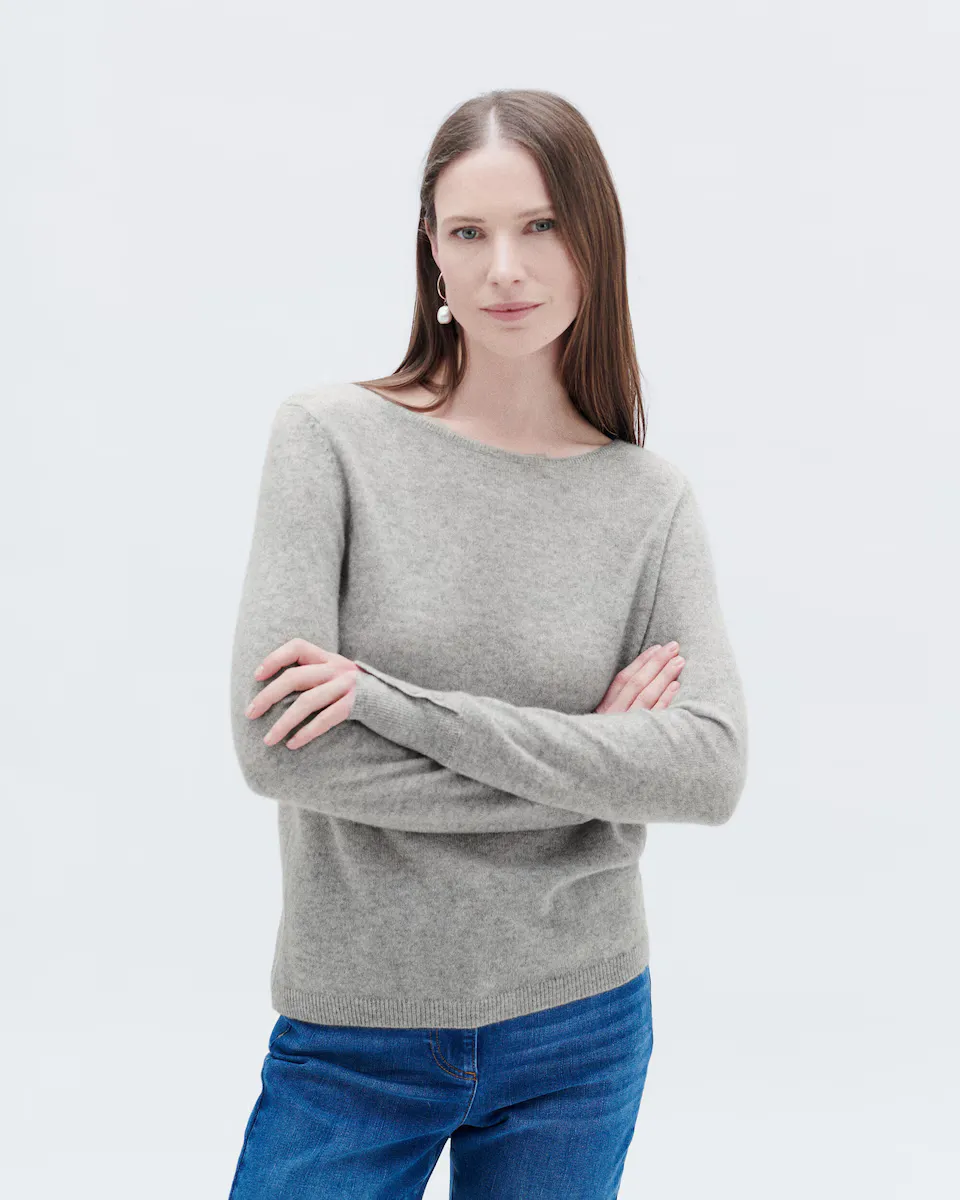 Женский свитер с вырезом лодочкой из 100% кашемира Caroll, светло-серый
Женский свитер с вырезом лодочкой из 100% кашемира Caroll, светло-серый
