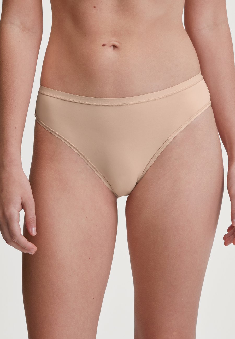 Брифы Calida SLEEK SKIN REGULAR CUT, Rose Teint/Nude
Брифы Calida SLEEK SKIN REGULAR CUT, Rose Teint/Nude
