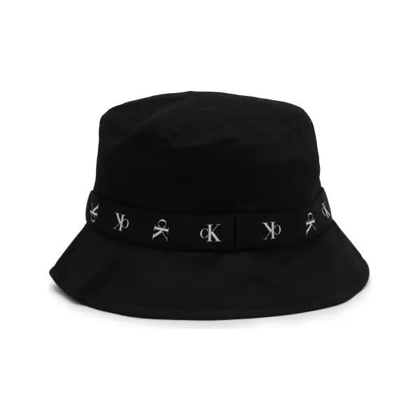 Сверхлегкая шапка Calvin Klein, черный
Сверхлегкая шапка Calvin Klein, черный