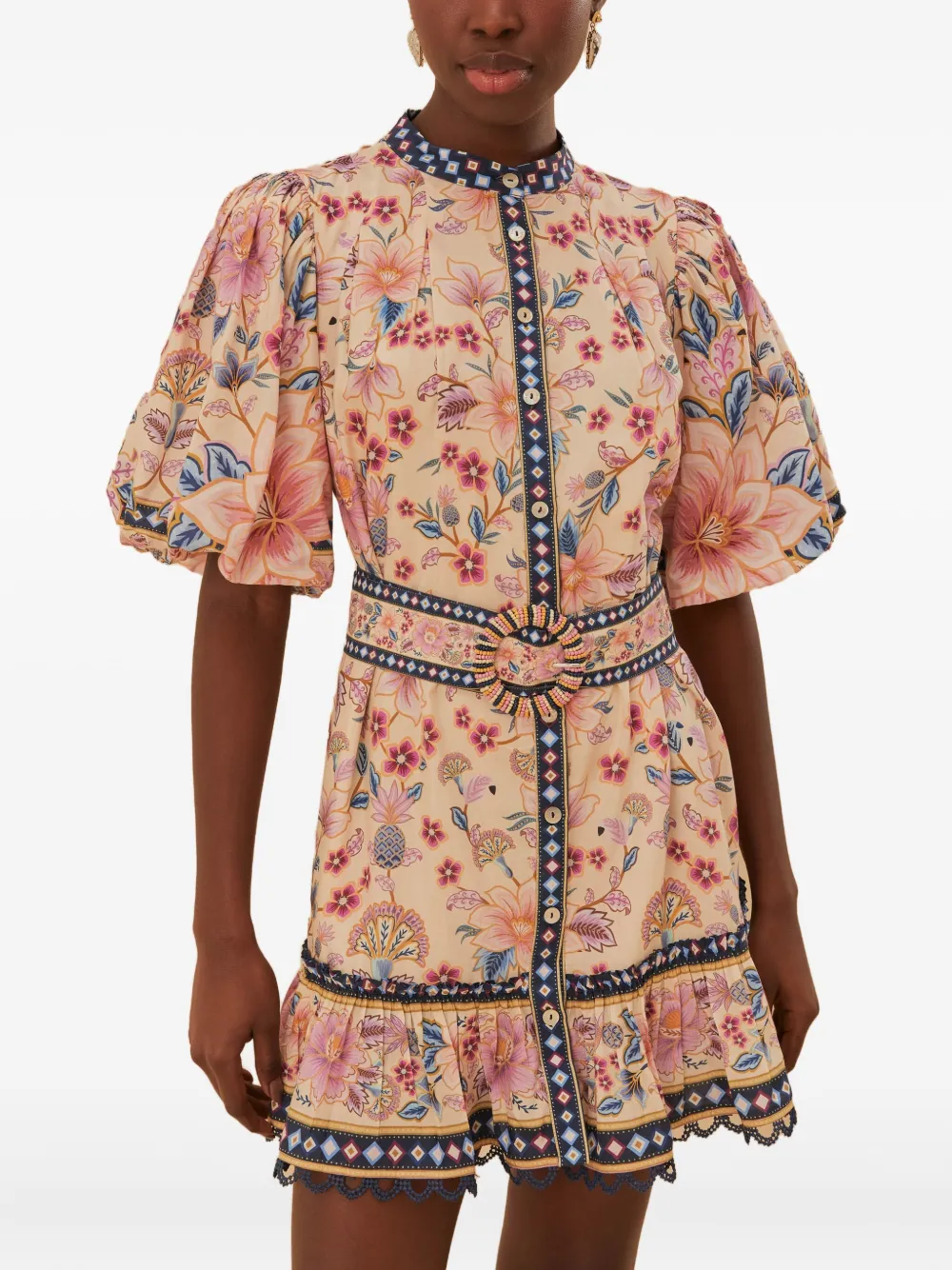 Мини-платье с цветочным принтом и рукавами-фонариками FARM Rio, нейтральный
Мини-платье с цветочным принтом и рукавами-фонариками FARM Rio, нейтральный