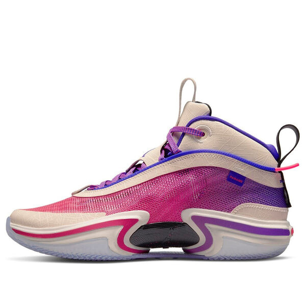 Кроссовки 36 Air Jordan, розовый
Кроссовки 36 Air Jordan, розовый