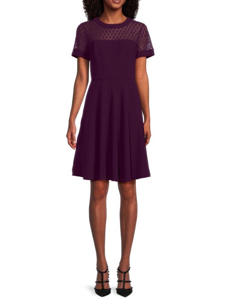 Платье А-силуэта с кружевной кокеткой Focus By Shani, цвет Berry
Платье А-силуэта с кружевной кокеткой Focus By Shani, цвет Berry