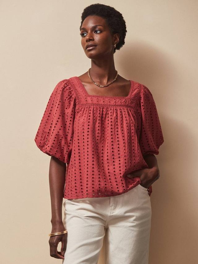 Блузка с вышивкой Broderie Anglaise и рукавом ¾ Ro&Zo, Mid Red
Блузка с вышивкой Broderie Anglaise и рукавом ¾ Ro&Zo, Mid Red