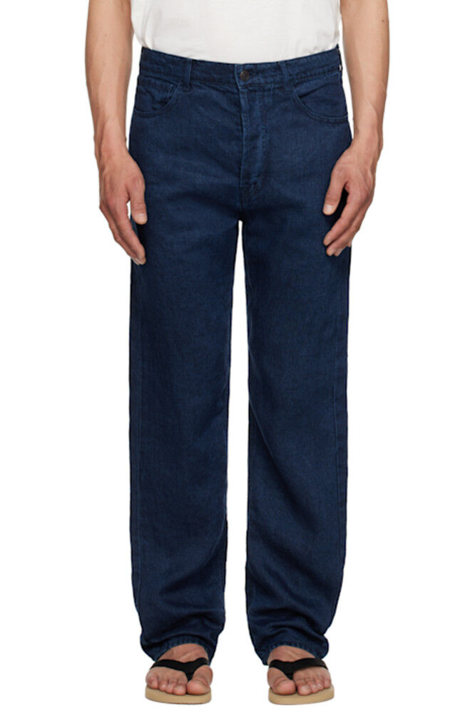 Джинсы Hartley цвета индиго The Row
Джинсы Hartley цвета индиго The Row