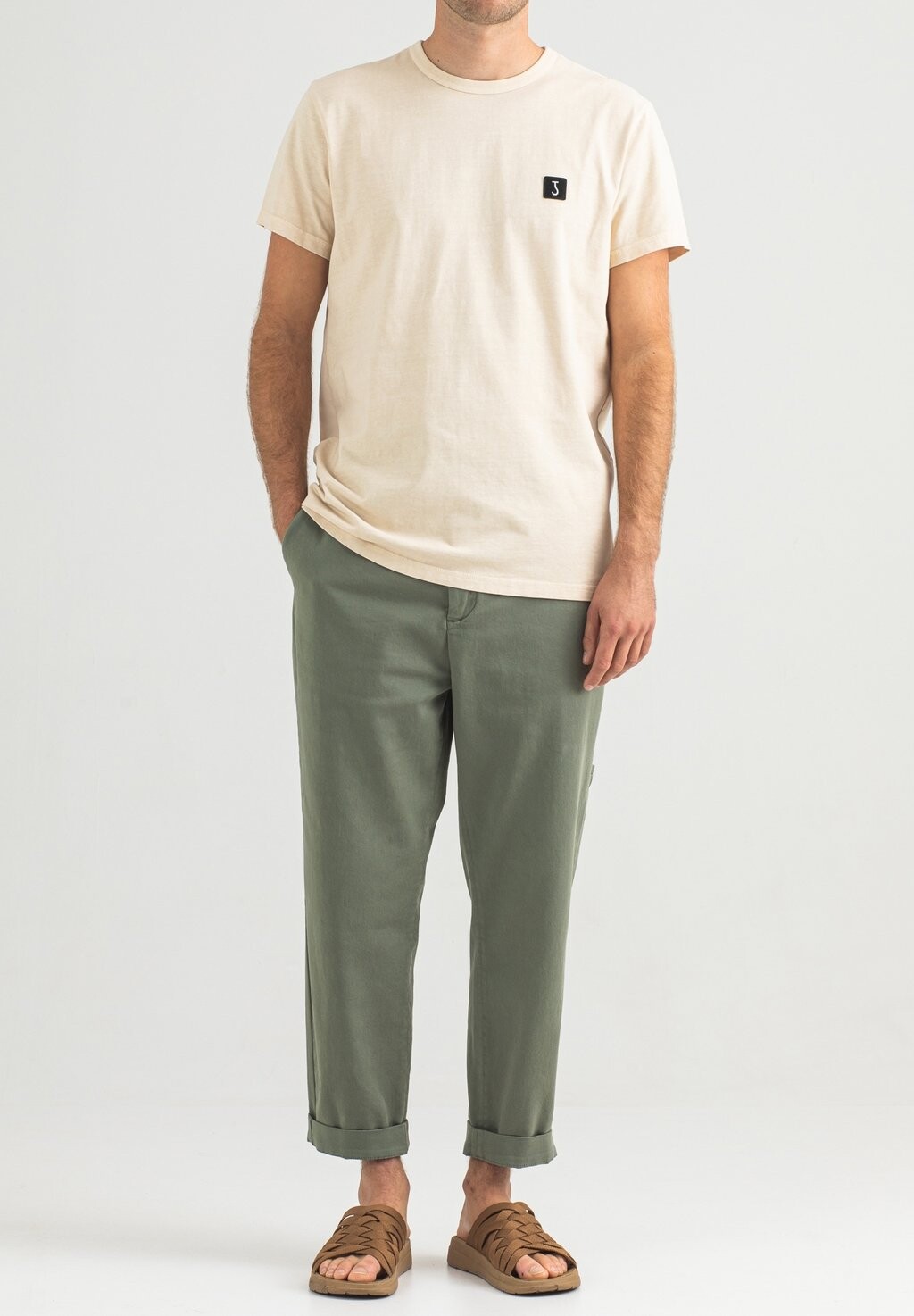 Базовая футболка ARMY Butcher of Blue, бежевый
Базовая футболка ARMY Butcher of Blue, бежевый