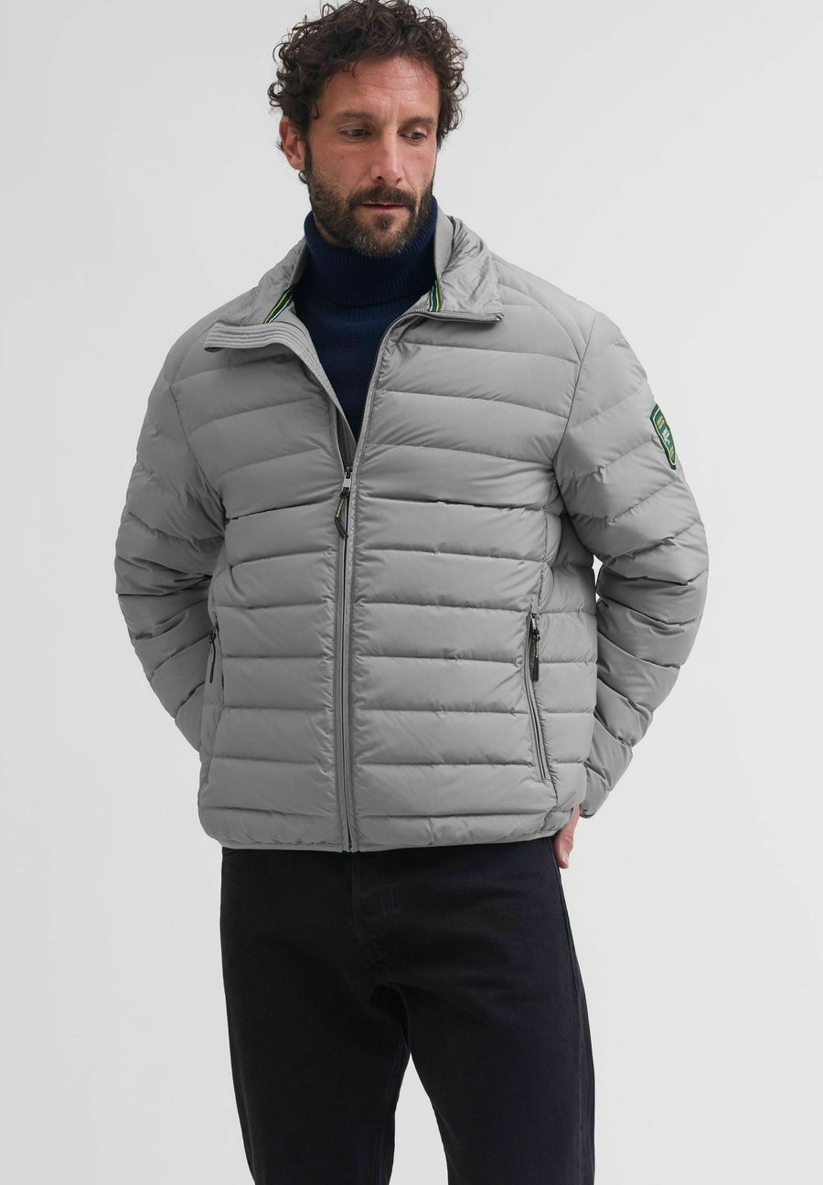 Куртка Portland Outerwear Co. Down jacket, Charcoal Gray/Grey
Куртка Portland Outerwear Co. Down jacket, Charcoal Gray/Grey