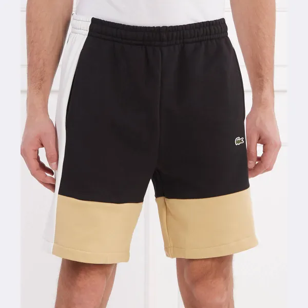 Шорты стандартного кроя Lacoste, черный
Шорты стандартного кроя Lacoste, черный