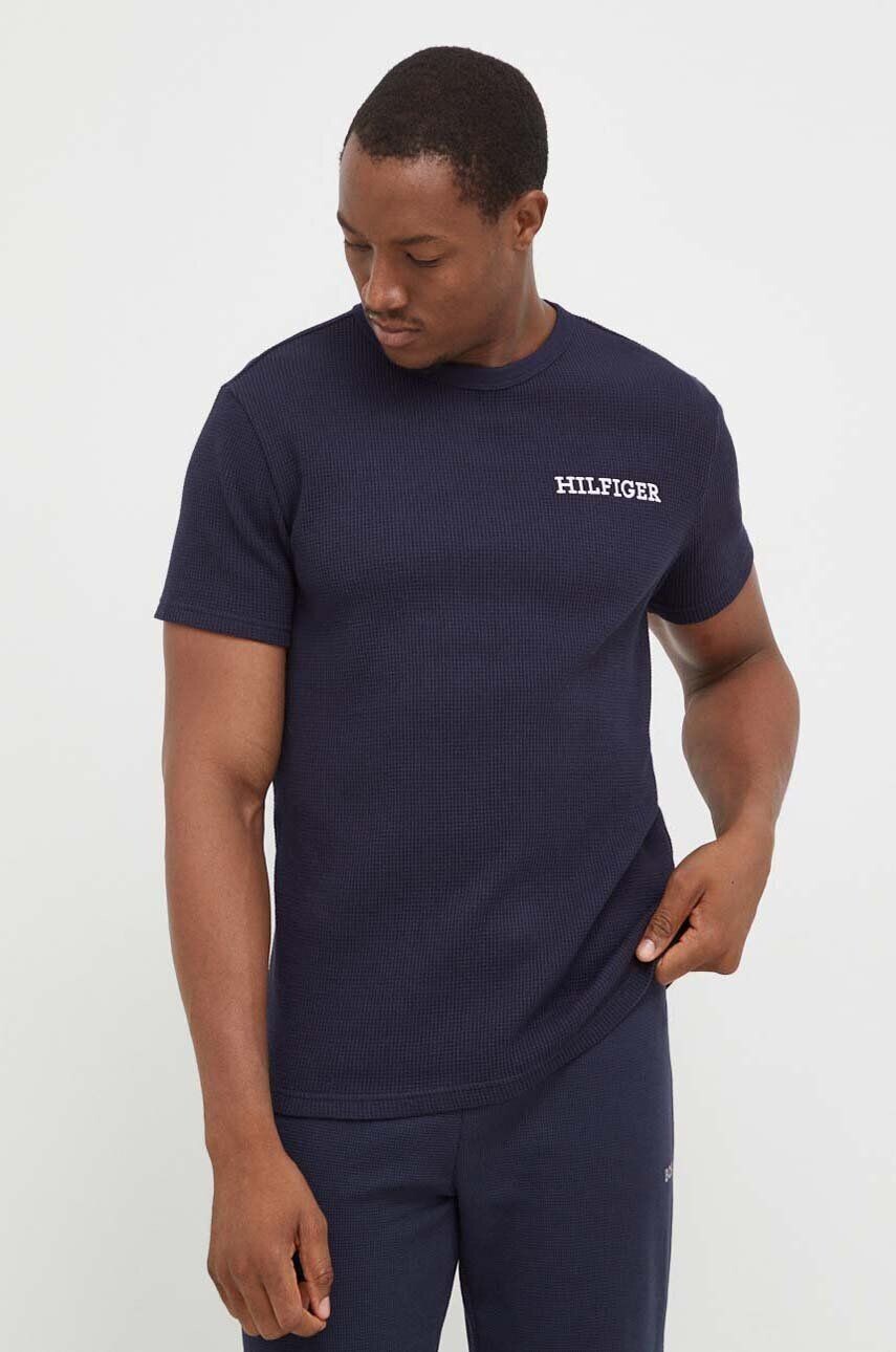 Хлопковая футболка Tommy Hilfiger для отдыха, темно-синий
Хлопковая футболка Tommy Hilfiger для отдыха, темно-синий