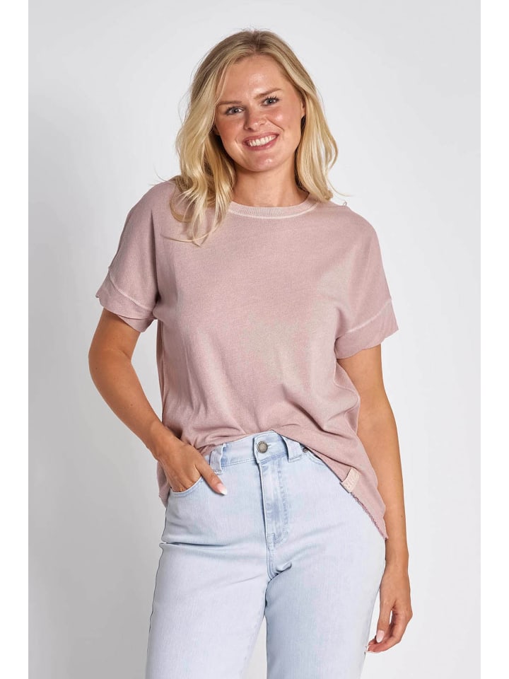 Футболка ZHRILL
Футболка ZHRILL