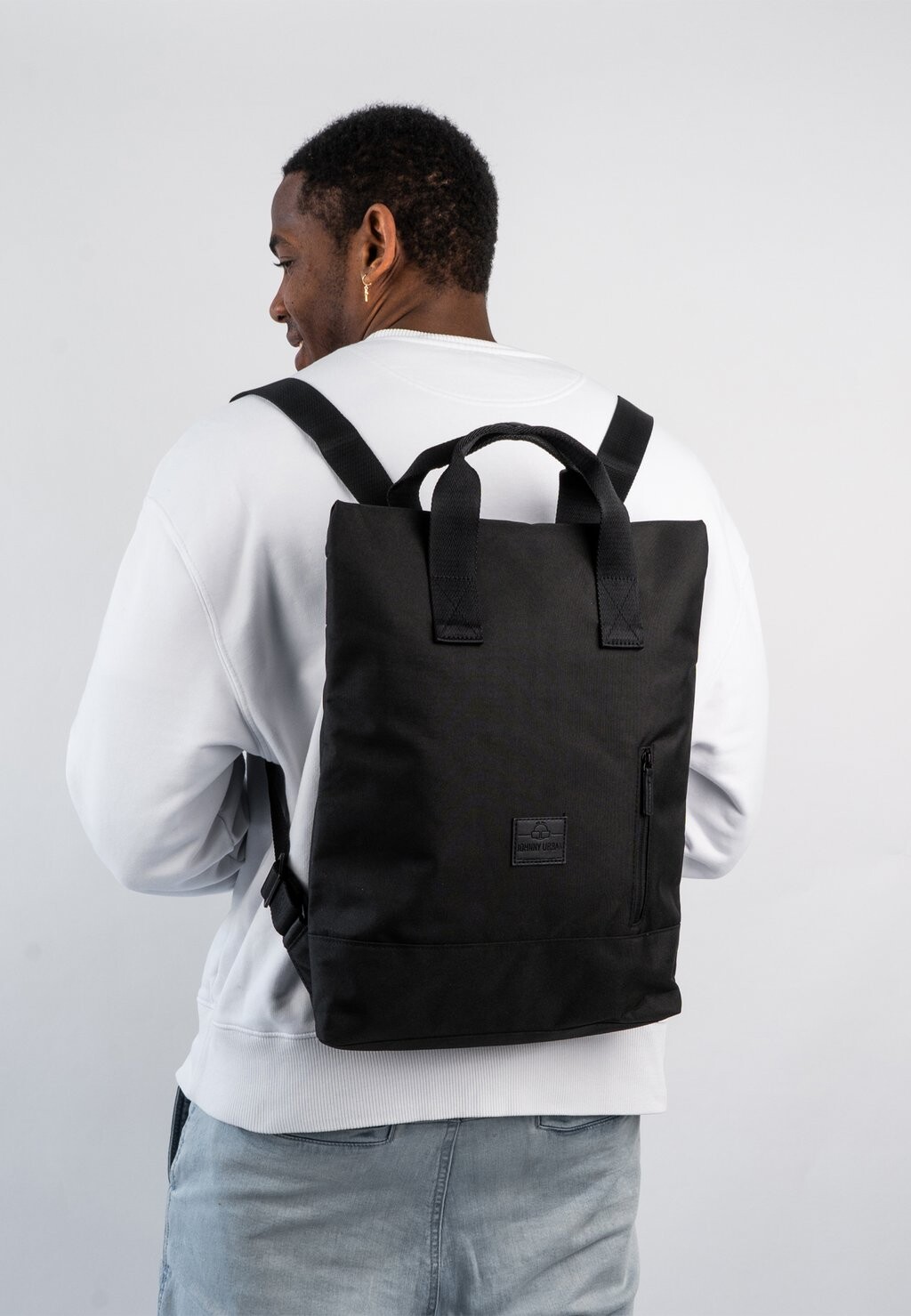 Рюкзак IVY Johnny Urban, цвет schwarz 
Рюкзак IVY Johnny Urban, цвет schwarz