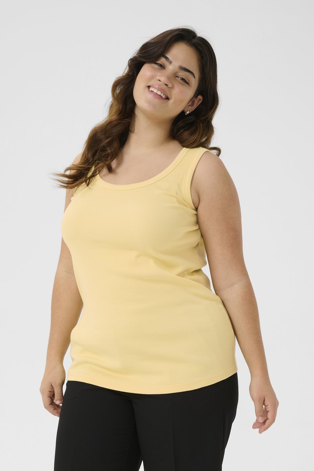 Топ KCCARINA Kaffe Curve, светло-желтый
Топ KCCARINA Kaffe Curve, светло-желтый