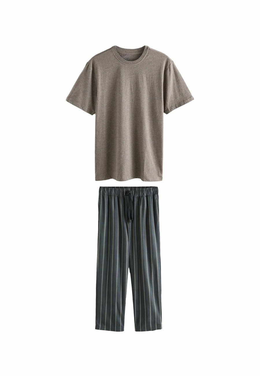 Пижамный комплект Next REGULAR FIT MOTIONFLEX COSY SHORT SLEEVE SET , Black Neutral Stripe/Black
Пижамный комплект Next REGULAR FIT MOTIONFLEX COSY SHORT SLEEVE SET , Black Neutral Stripe/Black