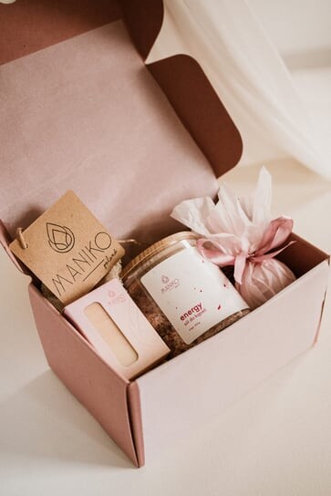 Польша, Box Pink Love Gift Набор уходовой косметики, 3 шт. Maniko, Maniko Poland
Польша, Box Pink Love Gift Набор уходовой косметики, 3 шт. Maniko, Maniko Poland