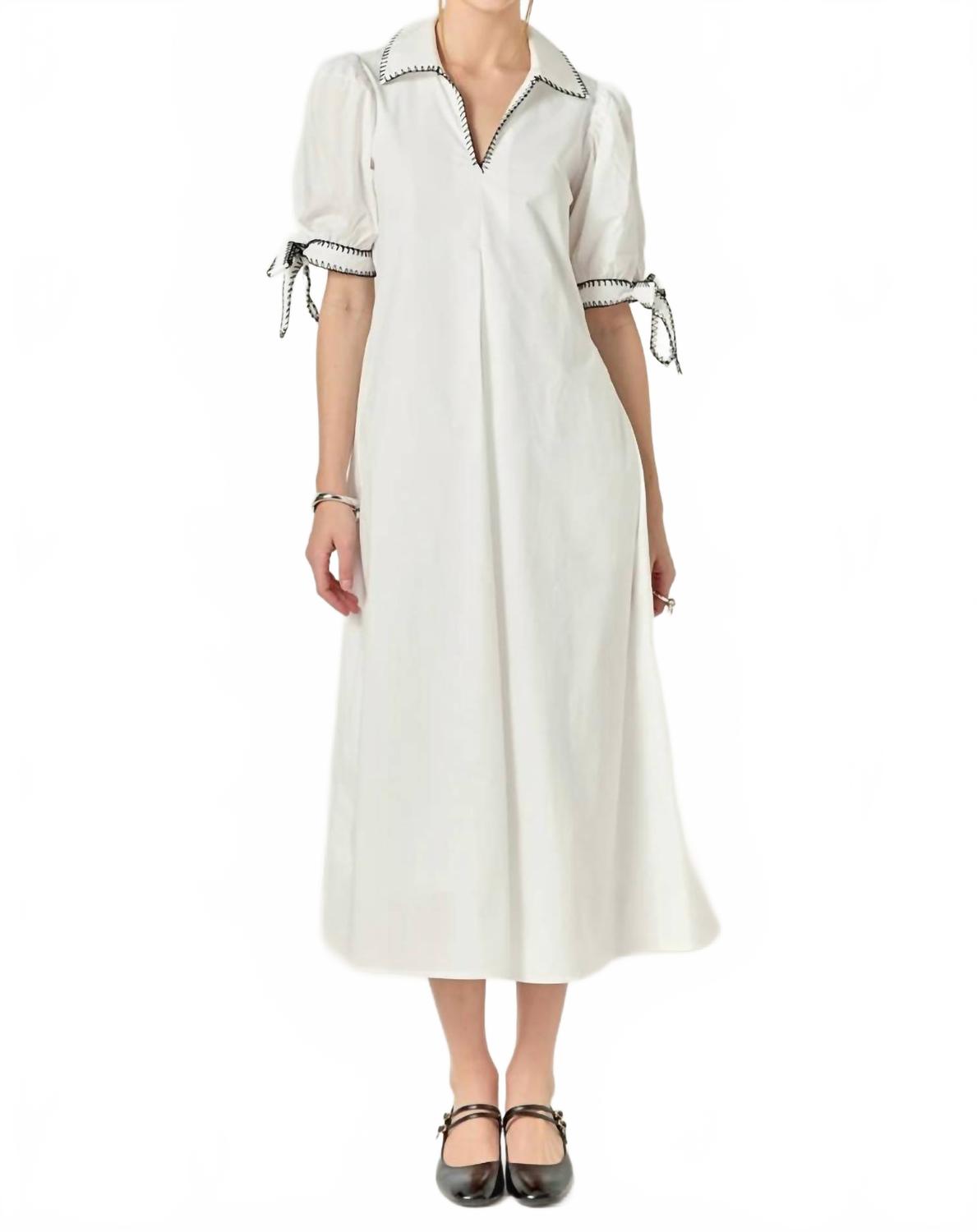 Сшитое платье миди в белом цвете English Factory
Сшитое платье миди в белом цвете English Factory