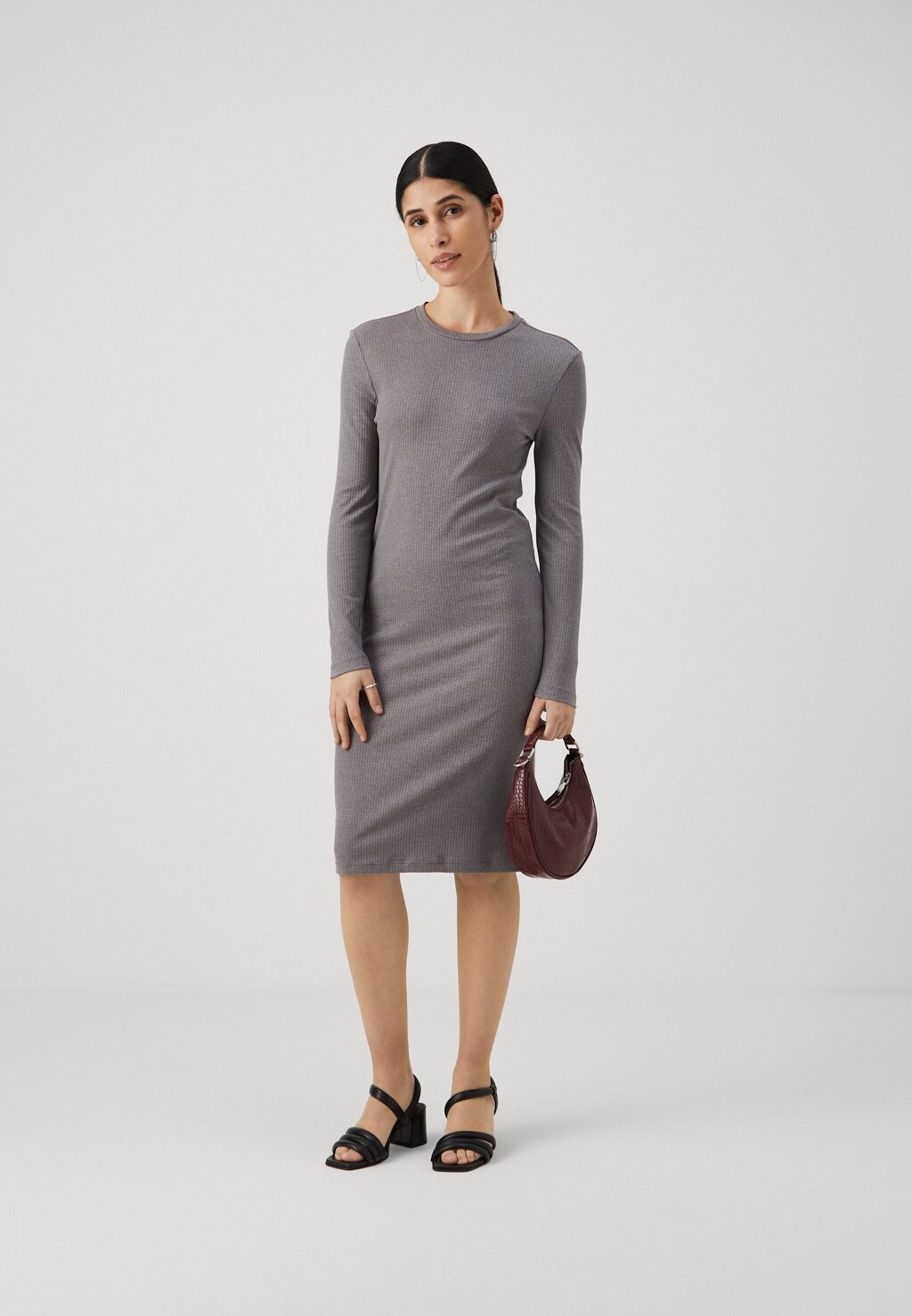Платье из джерси Vmlavender O Neck Dress Vero Moda, пестрый серый
Платье из джерси Vmlavender O Neck Dress Vero Moda, пестрый серый