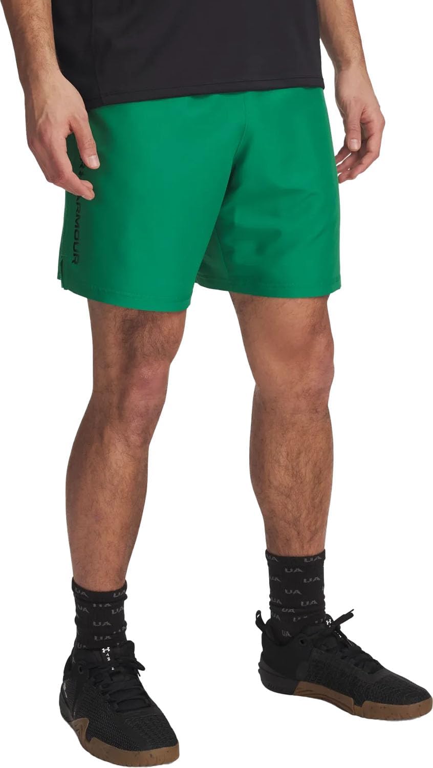 Шорты Under Armour Woven Wordmark, (305) Team Kelly Green/Black
Шорты Under Armour Woven Wordmark, (305) Team Kelly Green/Black