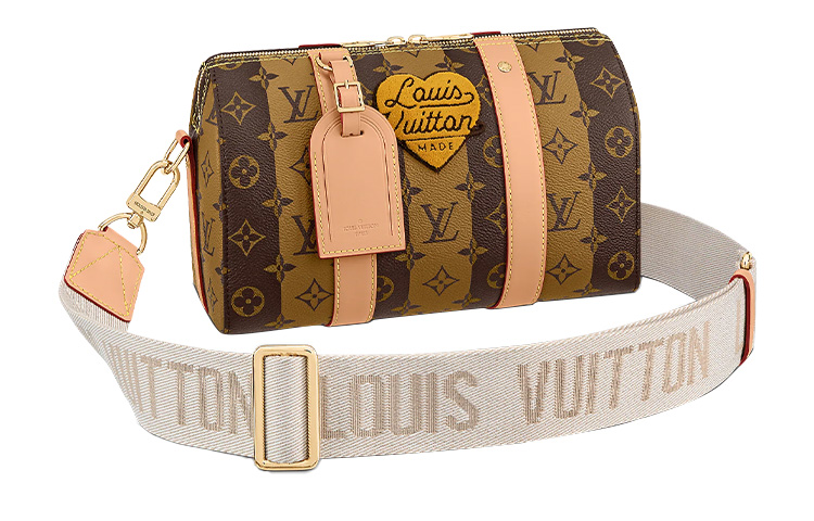 LOUIS VUITTON Городская дорожная сумка Keepall
LOUIS VUITTON Городская дорожная сумка Keepall