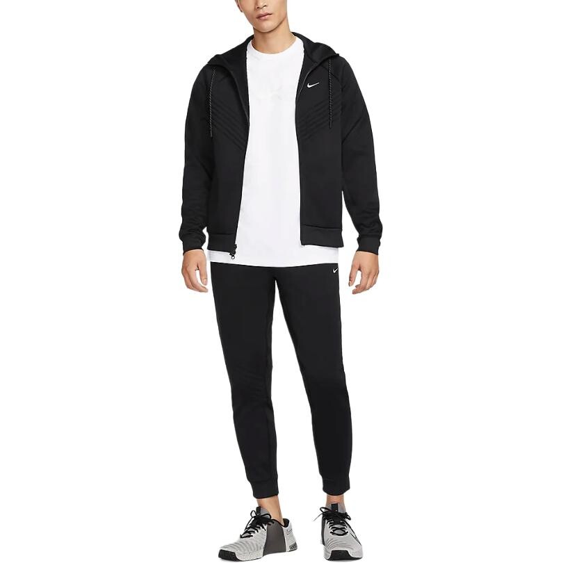 Куртка Therma-FIT мужская черный Nike
Куртка Therma-FIT мужская черный Nike