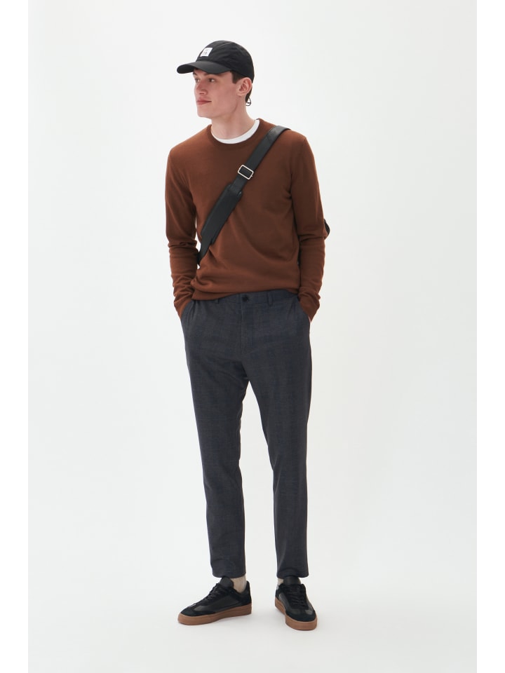 Повседневные брюки MAliam прямого кроя темно-синего цвета Matinique
Повседневные брюки MAliam прямого кроя темно-синего цвета Matinique