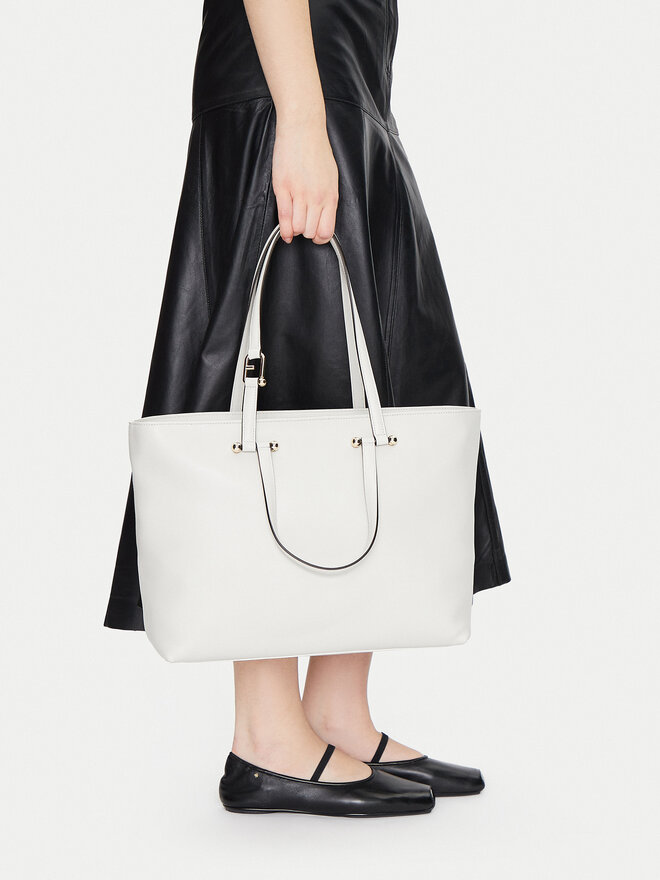 Сумочка WB01453 BX3169 3576S Furla, белый 
Сумочка WB01453 BX3169 3576S Furla, белый