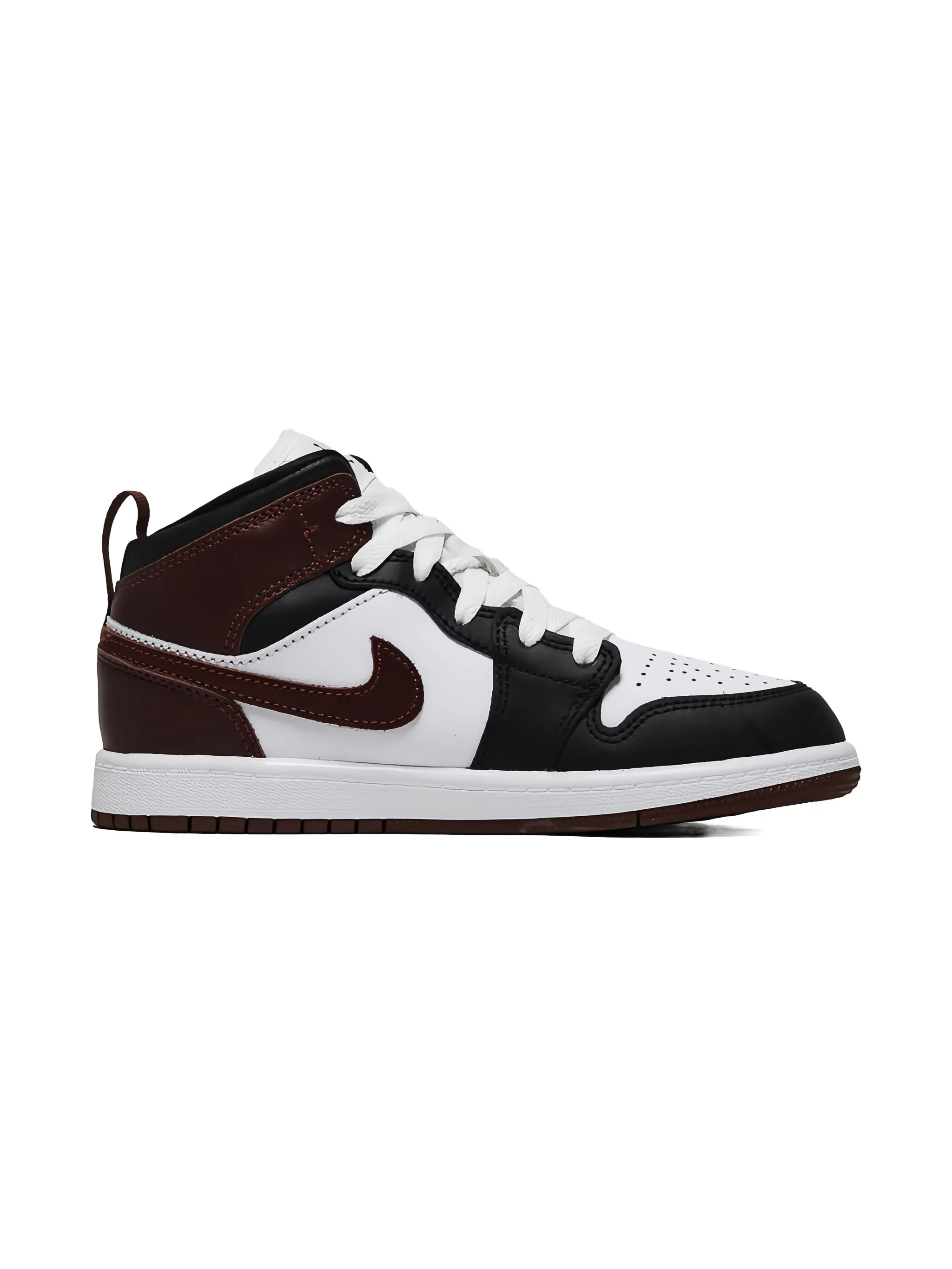 Кроссовки Jordan 1 Mid SE White/Medium/Cool Jordan Kids, белый
Кроссовки Jordan 1 Mid SE White/Medium/Cool Jordan Kids, белый