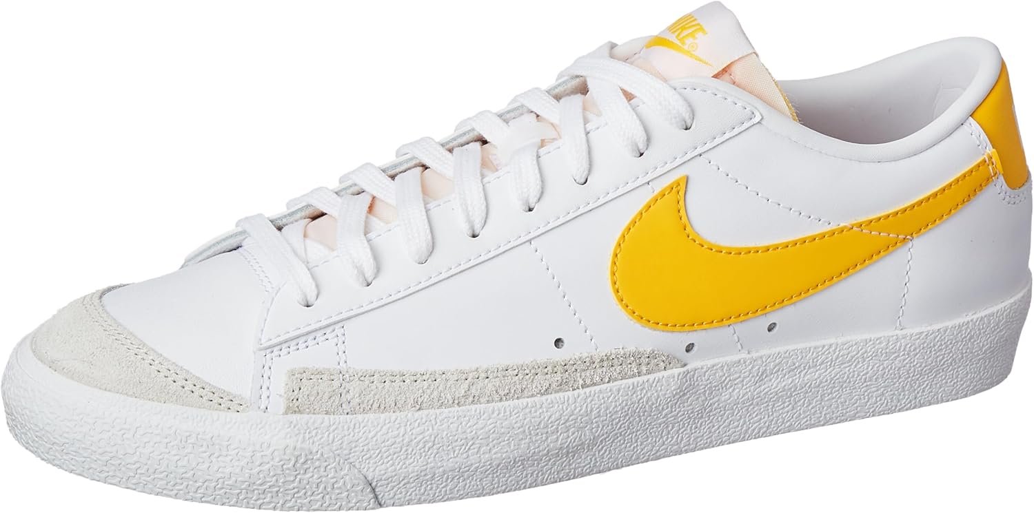 Баскетбольные кроссовки Nike Blazer Low 77 для мужчин, White/Phantom/University Gold
Баскетбольные кроссовки Nike Blazer Low 77 для мужчин, White/Phantom/University Gold