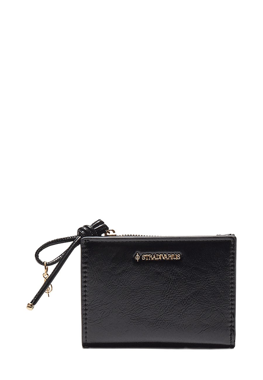 Кошелек Stradivarius WITH PULL TAB DETAIL , Black
Кошелек Stradivarius WITH PULL TAB DETAIL , Black