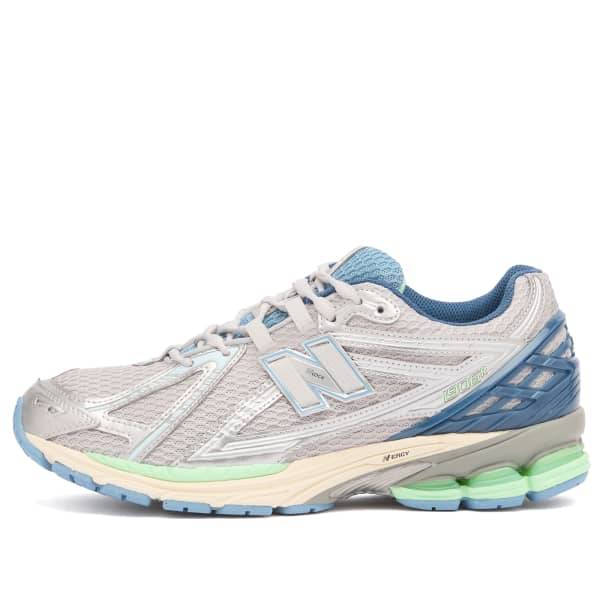 Кроссовки 1906R New Balance, серебро metallic
Кроссовки 1906R New Balance, серебро metallic