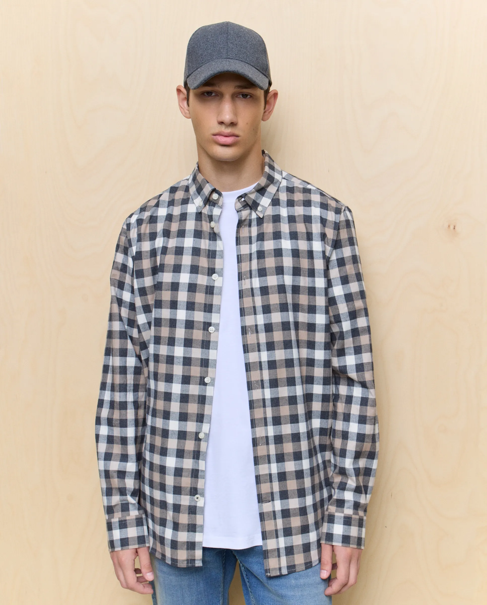 Мужская рубашка с длинным рукавом в клетку Easy Wear, антрацитовый
Мужская рубашка с длинным рукавом в клетку Easy Wear, антрацитовый