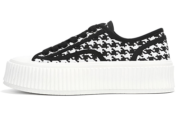 Кеды, скейтборд обувь женская низкая Daphne, цвет Apricot houndstooth
Кеды, скейтборд обувь женская низкая Daphne, цвет Apricot houndstooth