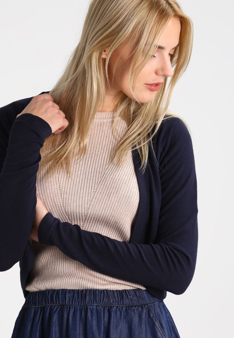 Кардиган Kaffe Astrid Bolero, полуночный морской, Черный, Кардиган Kaffe Astrid Bolero, полуночный морской
Кардиган Kaffe Astrid Bolero, полуночный морской, Черный, Кардиган Kaffe Astrid Bolero, полуночный морской