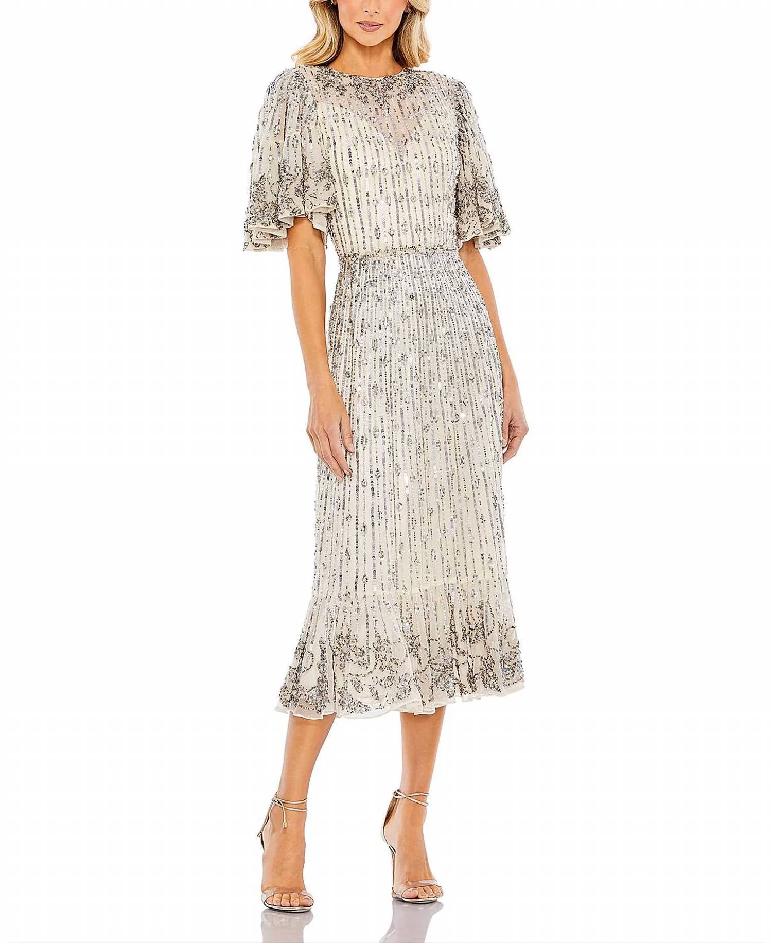 Платье миди с пайетками и воланами на рукавах в цвете серебристый нюд Mac Duggal
Платье миди с пайетками и воланами на рукавах в цвете серебристый нюд Mac Duggal