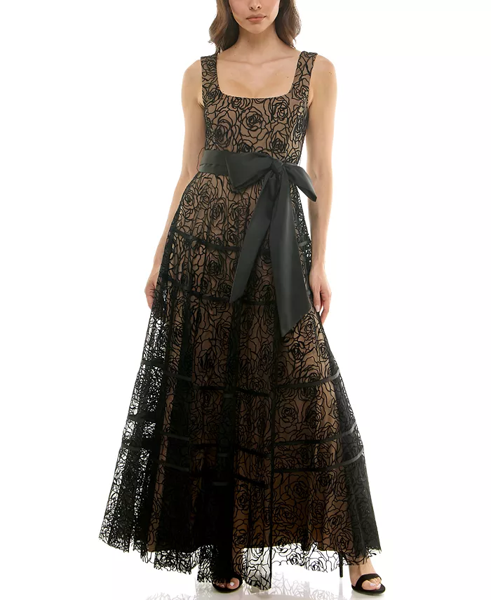 Женское многоярусное платье с круглым вырезом Taylor
Женское многоярусное платье с круглым вырезом Taylor