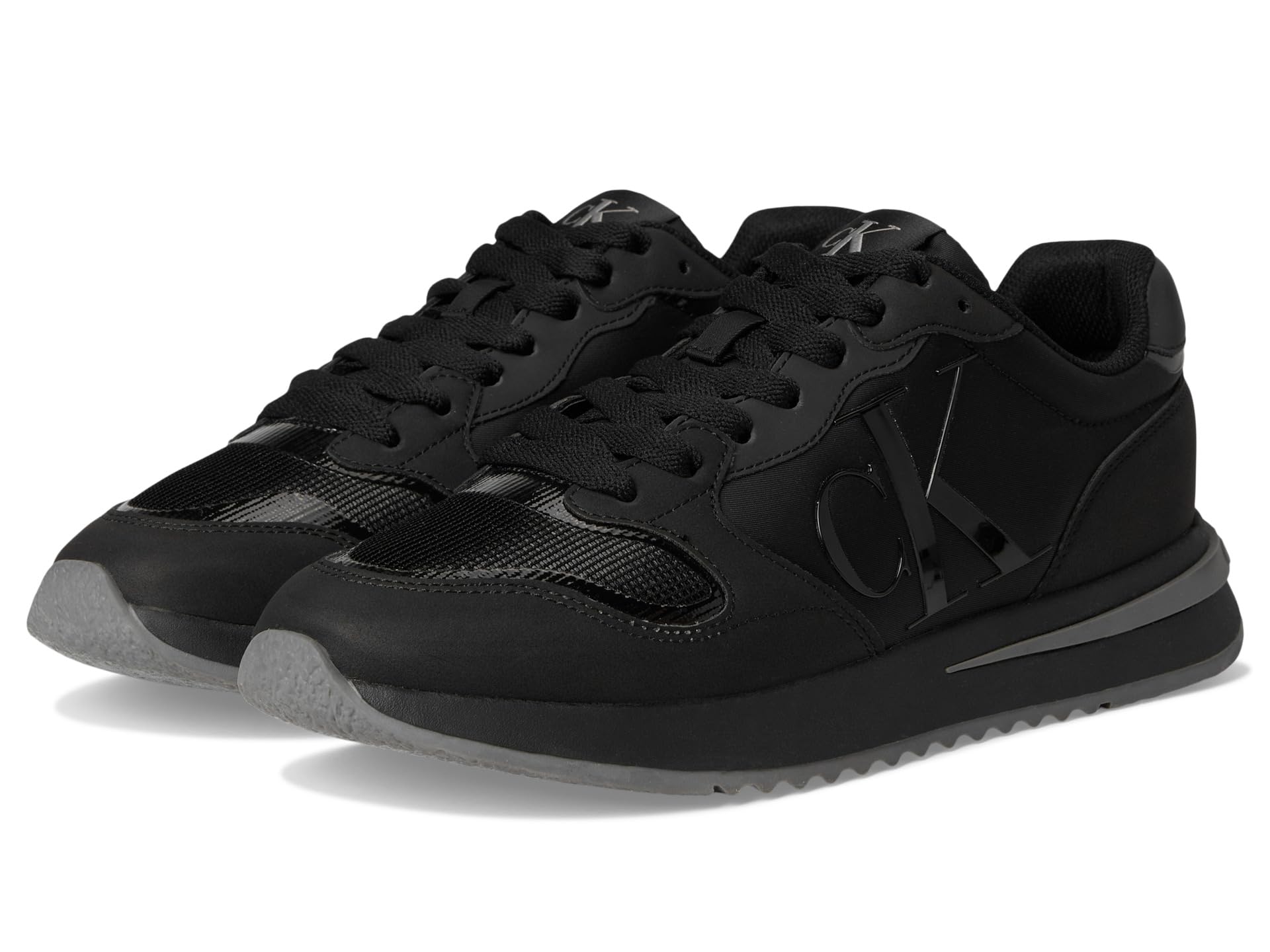 Кроссовки Calvin Klein Portly, черный
Кроссовки Calvin Klein Portly, черный