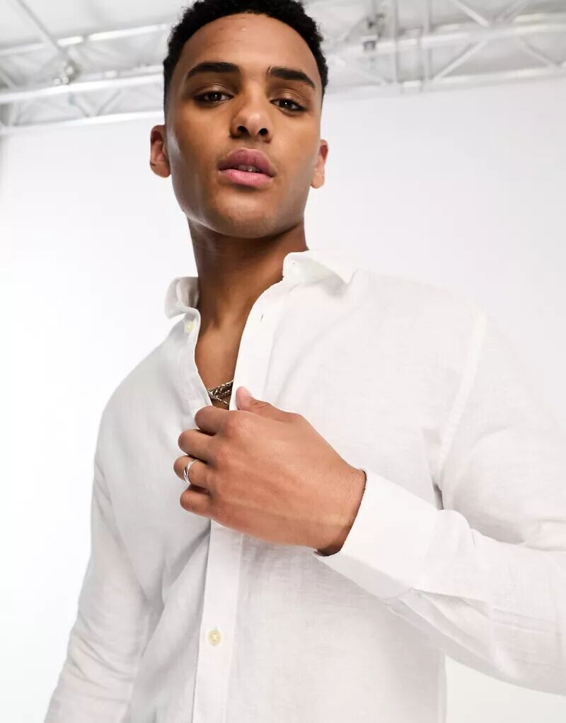 Белая рубашка с длинными рукавами из смесового льна Only & Sons
Белая рубашка с длинными рукавами из смесового льна Only & Sons