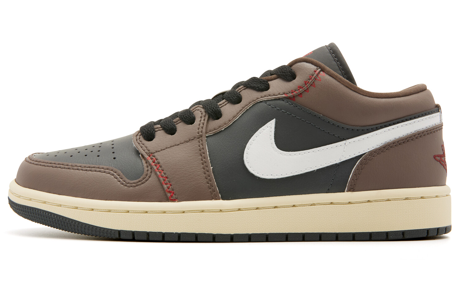 Jordan Air Jordan 1 винтажные баскетбольные кроссовки женские, Customized
Jordan Air Jordan 1 винтажные баскетбольные кроссовки женские, Customized