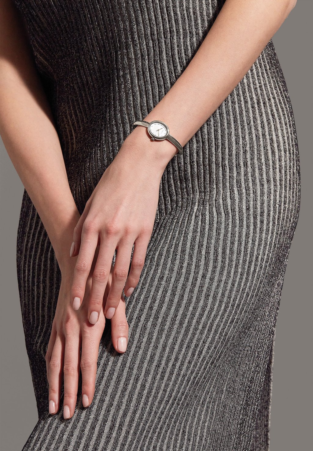 Часы Breil, серебряный 
Часы Breil, серебряный