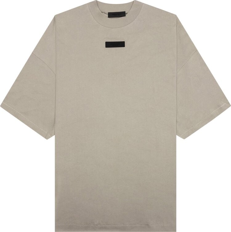 Футболка Fear of God Essentials Crewneck II 'Seal', серый 
Футболка Fear of God Essentials Crewneck II 'Seal', серый