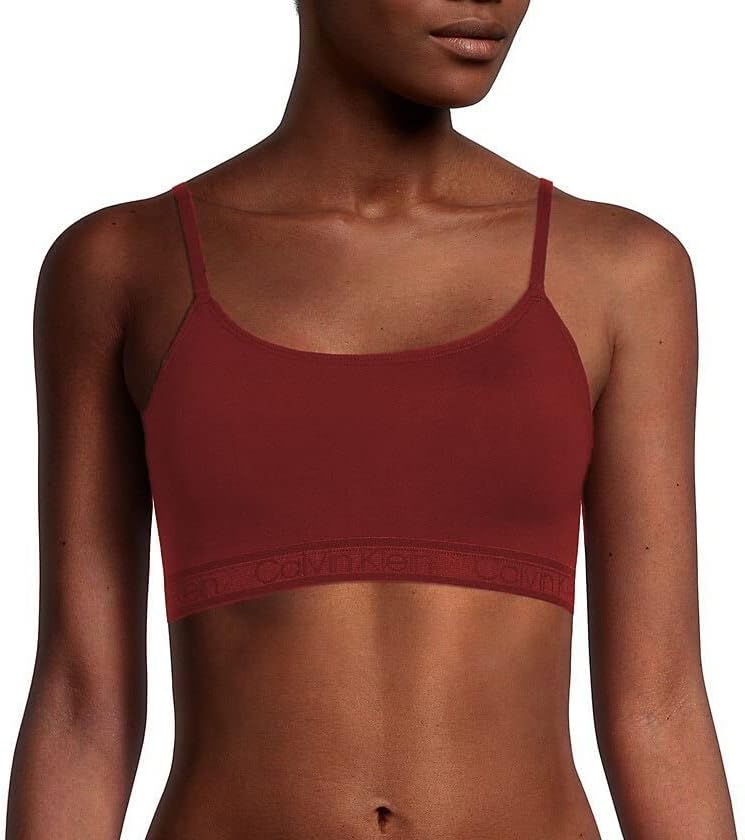 Женский бюстгальтер-бралетт Calvin Klein, Bardo(Qp2581-601)/B
Женский бюстгальтер-бралетт Calvin Klein, Bardo(Qp2581-601)/B