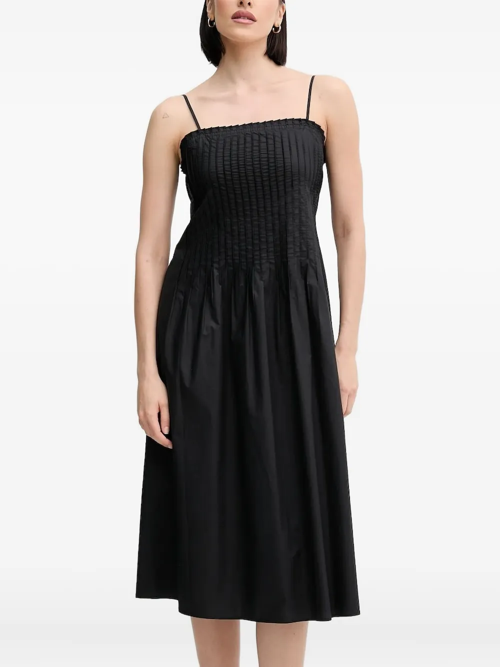 Платье миди из хлопка с плиссе Sisley, черный
Платье миди из хлопка с плиссе Sisley, черный