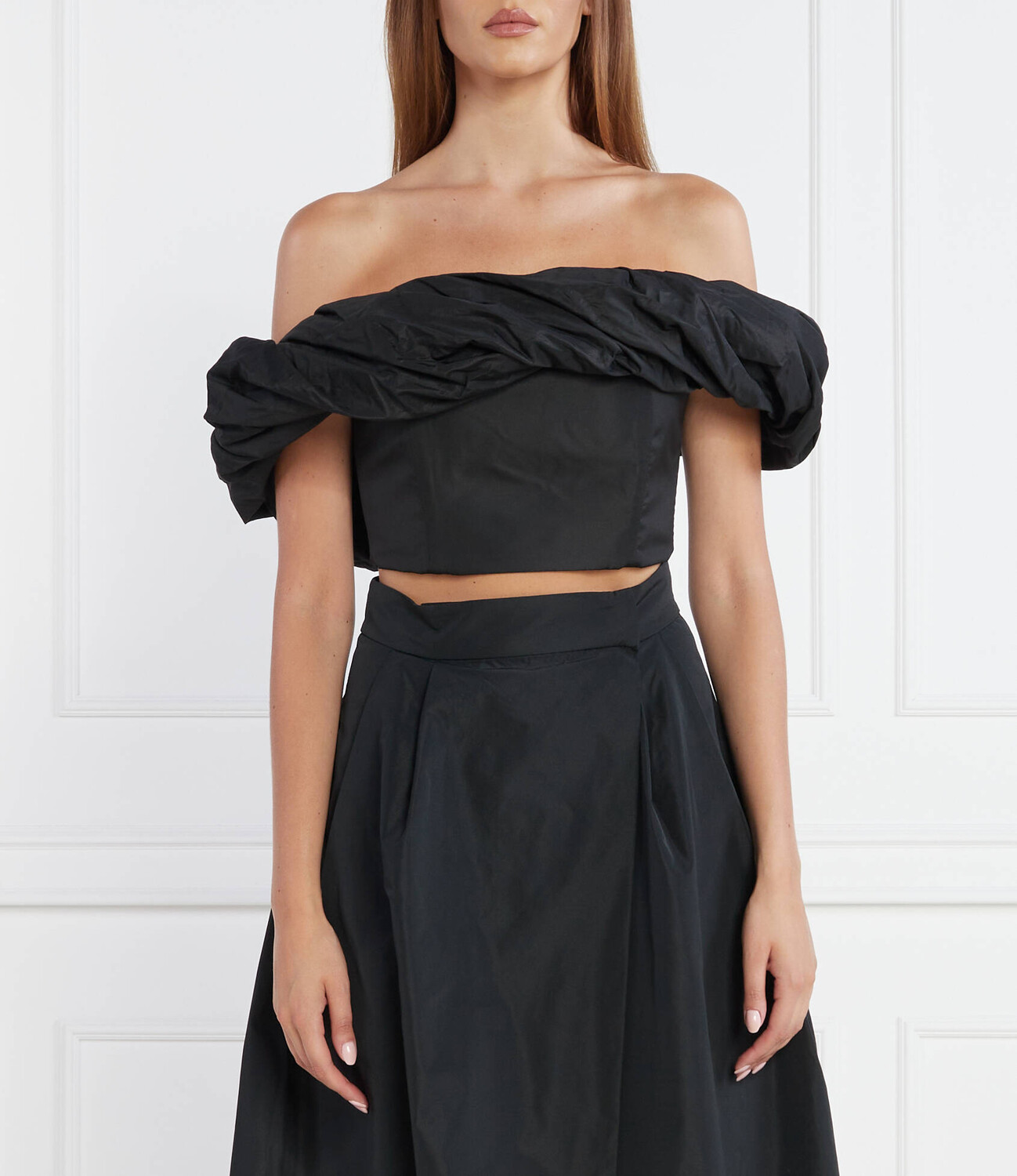 Топ Pinko Slim Fit, черный
Топ Pinko Slim Fit, черный