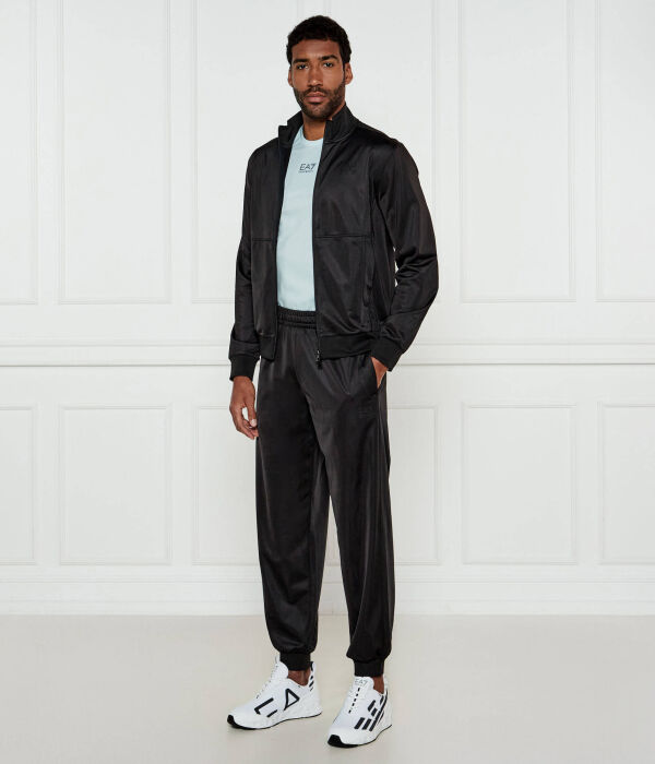 Спортивный костюм Ea7 Tuta Regular Fit, черный
Спортивный костюм Ea7 Tuta Regular Fit, черный