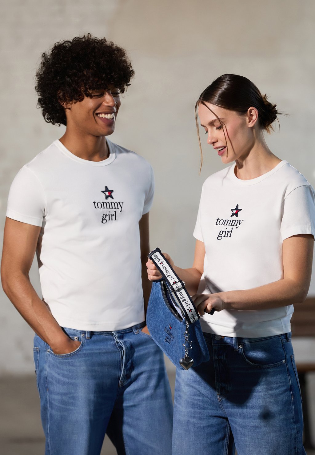 Футболка с принтом GIRL GRAPHIC UNISEX Tommy Jeans, кремовый, Бежевый, Футболка с принтом GIRL GRAPHIC UNISEX Tommy Jeans, кремовый
Футболка с принтом GIRL GRAPHIC UNISEX Tommy Jeans, кремовый, Бежевый, Футболка с принтом GIRL GRAPHIC UNISEX Tommy Jeans, кремовый