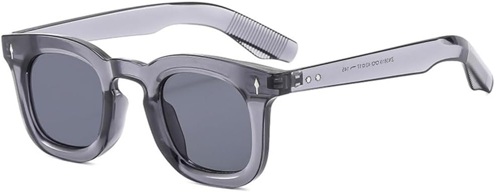 Модные маленькие солнцезащитные очки для женщин в стиле ретро с заклепками, конфетные оттенки, защита от УФ-излучения UV400, мужские панк-солнцезащитные очки, серый, один размер TYUVIVO, Grey Grey
Модные маленькие солнцезащитные очки для женщин в стиле ретро с заклепками, конфетные оттенки, защита от УФ-излучения UV400, мужские панк-солнцезащитные очки, серый, один размер TYUVIVO, Grey Grey