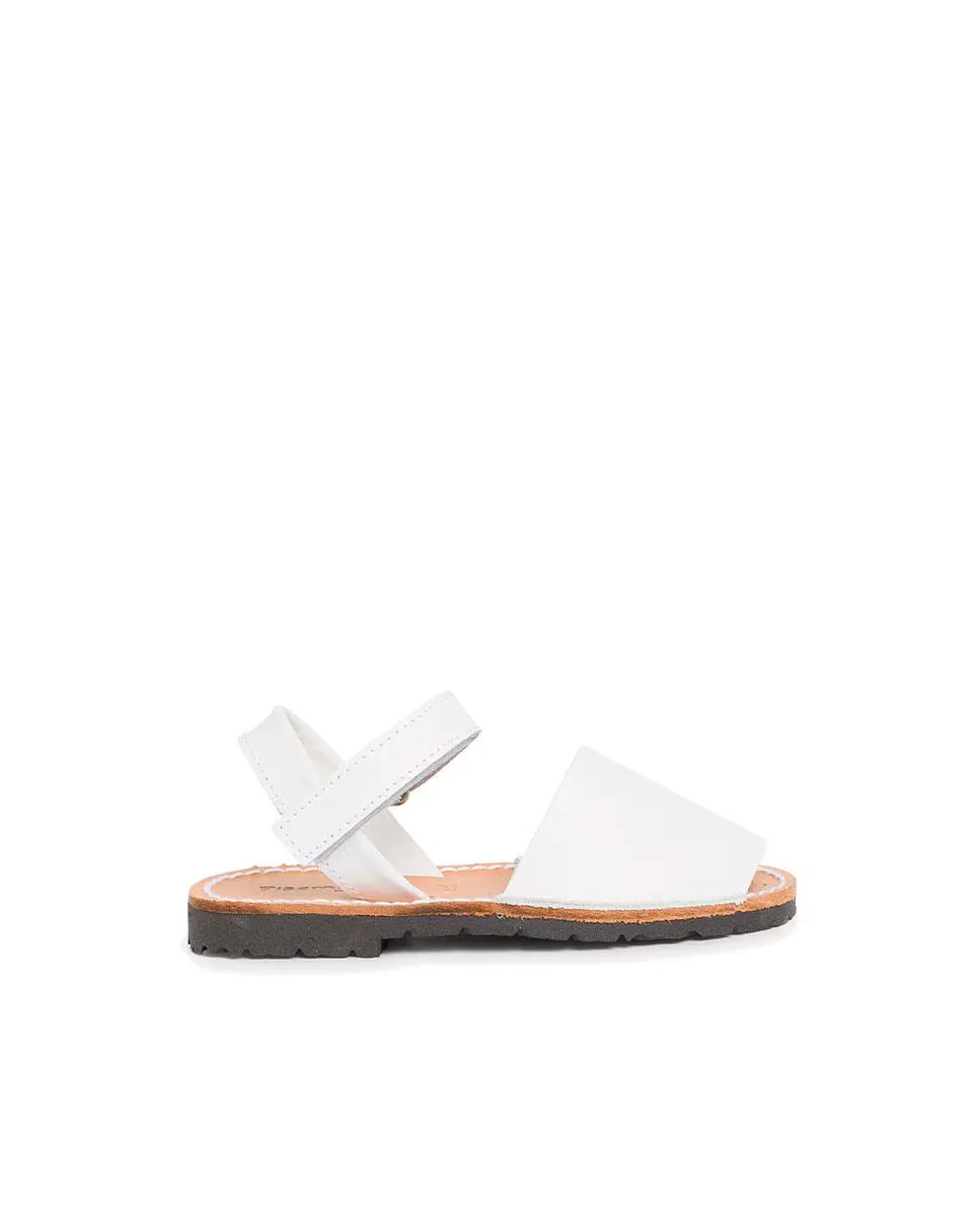 Босоножки для девочек Pisamonas, белый
Босоножки для девочек Pisamonas, белый