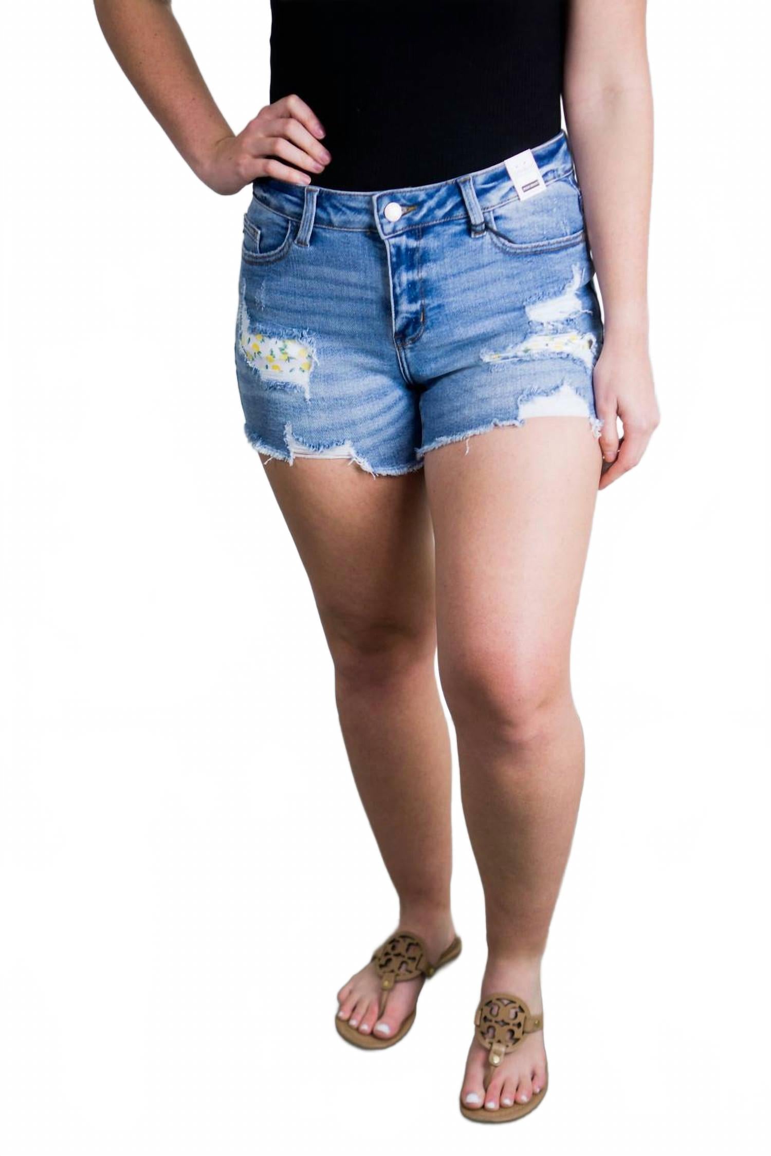 Женские укороченные шорты Mid-Rise с лимонным принтом и потертостями в среднем оттенке денима Judy Blue, Medium Wash
Женские укороченные шорты Mid-Rise с лимонным принтом и потертостями в среднем оттенке денима Judy Blue, Medium Wash
