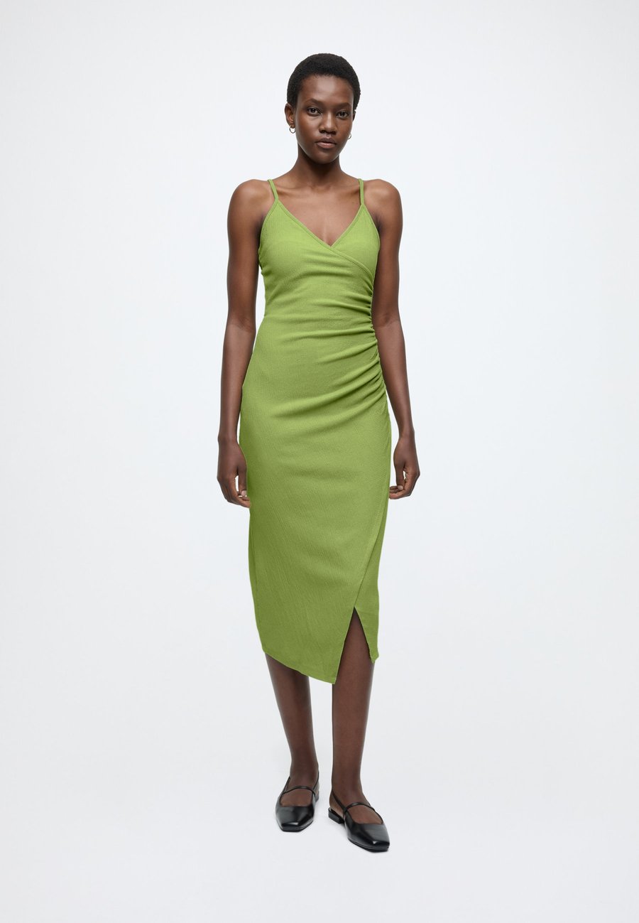 Платье Anna Field WRAP STRAPPY MIDI DRESS, Tendril Tcx/Green
Платье Anna Field WRAP STRAPPY MIDI DRESS, Tendril Tcx/Green