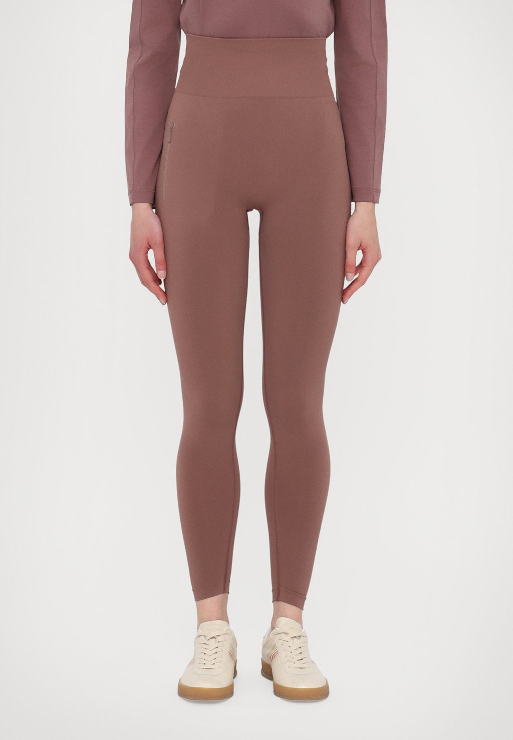 Леггинсы AZULENE MM, коричневый
Леггинсы AZULENE MM, коричневый